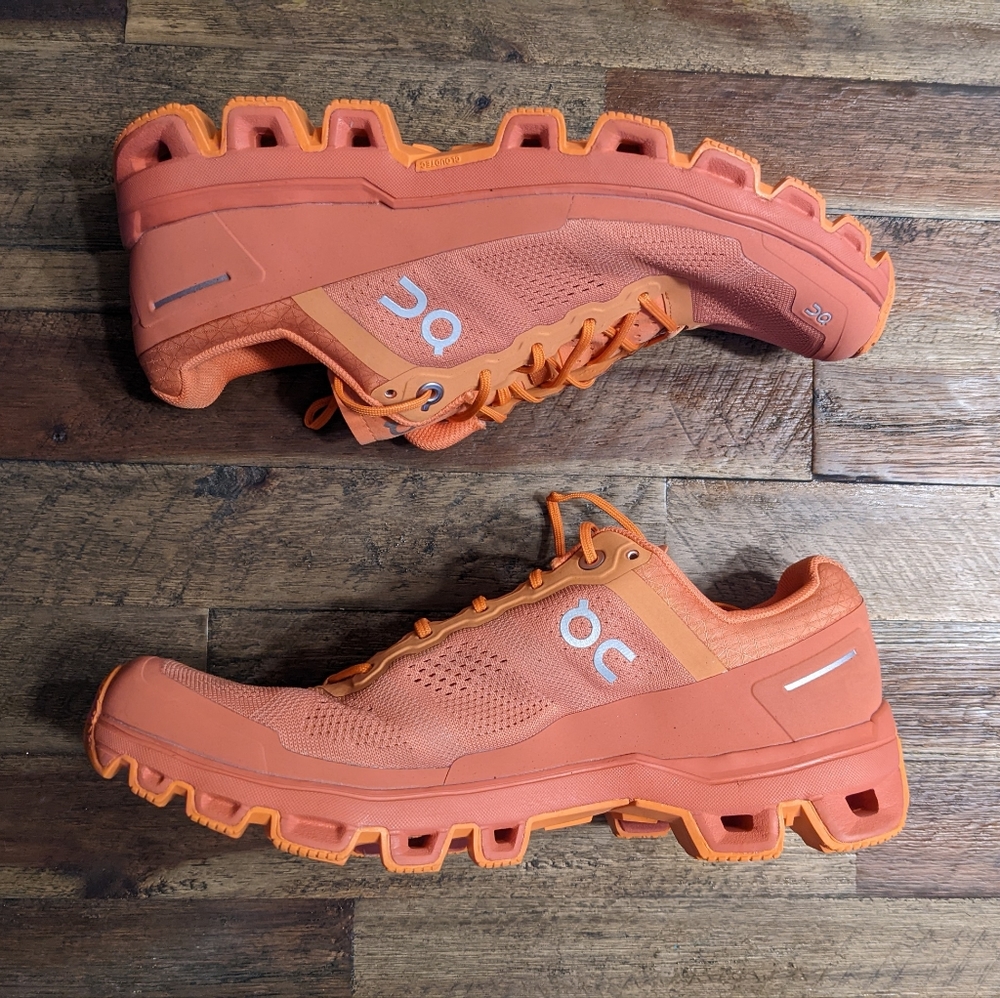 W On Running Cloudventure, size 8.5